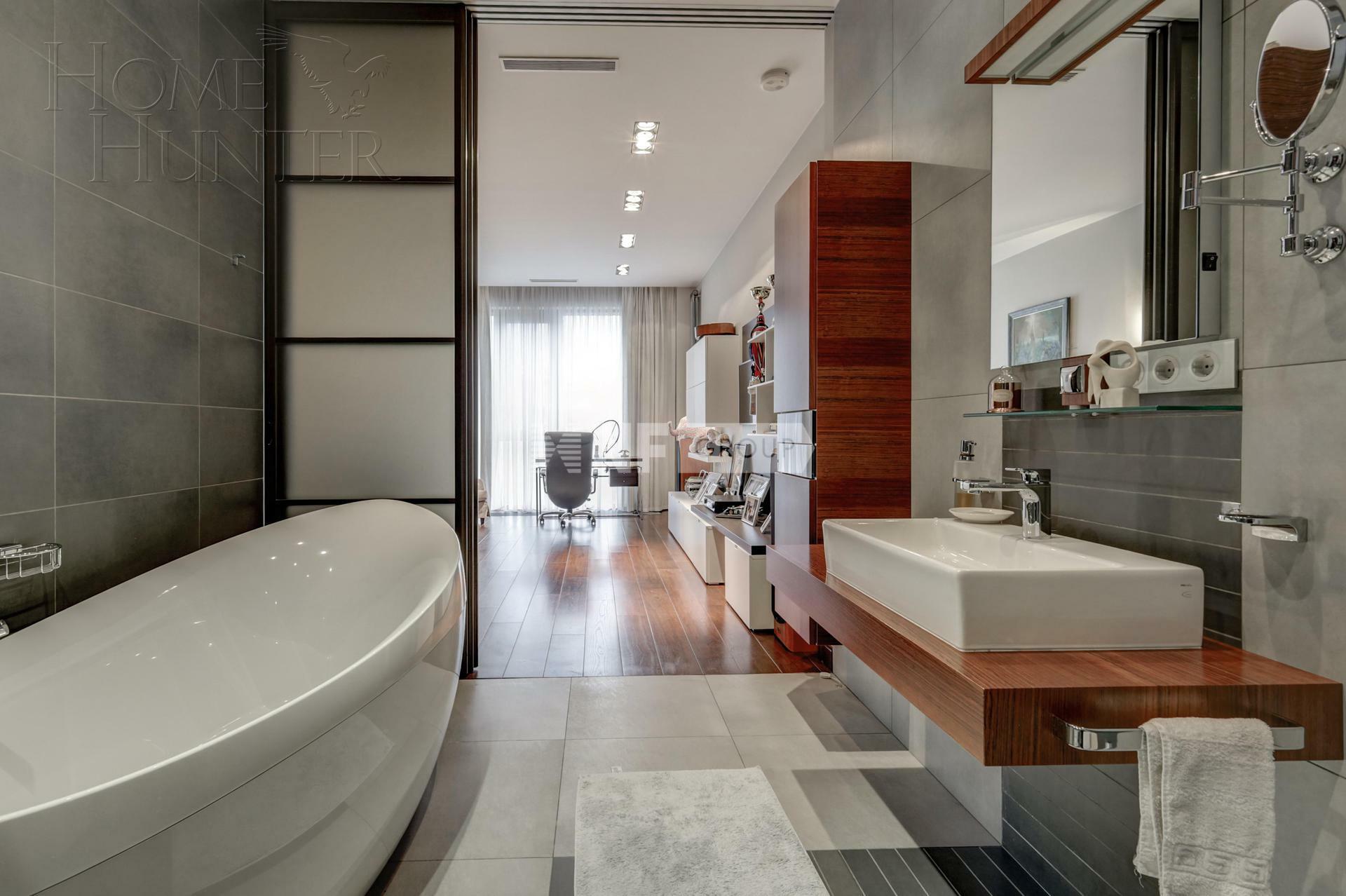 2-УРОВНЕВАЯ КВАРТИРА С ОТДЕЛКОЙ 246 М² НА 2 ЭТАЖЕ