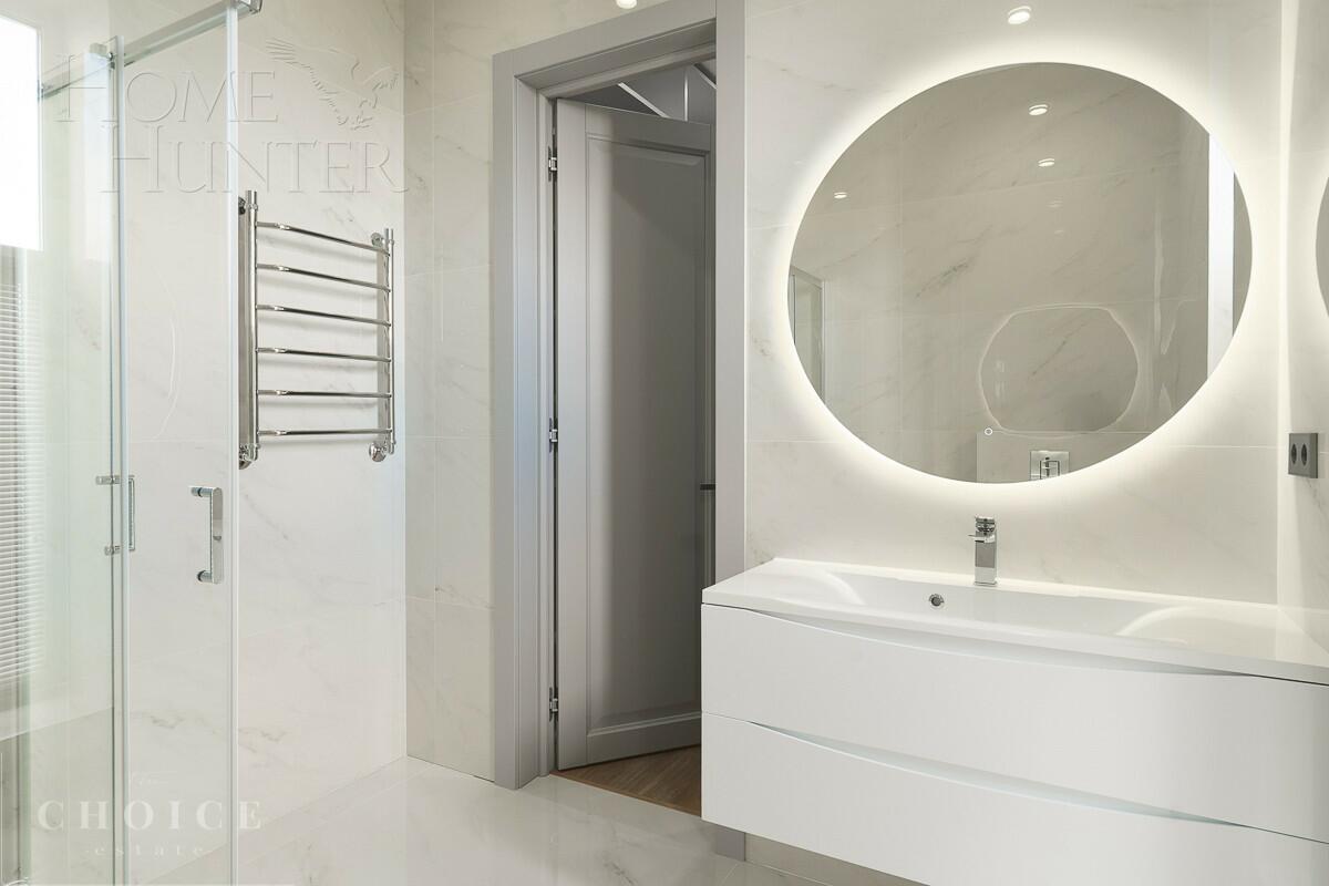 2-этажный коттедж 245 м² с отделкой