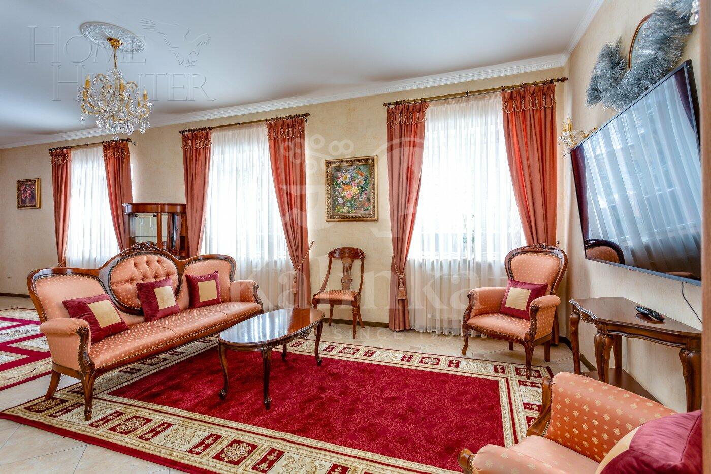 2-этажный коттедж 450 м² с отделкой