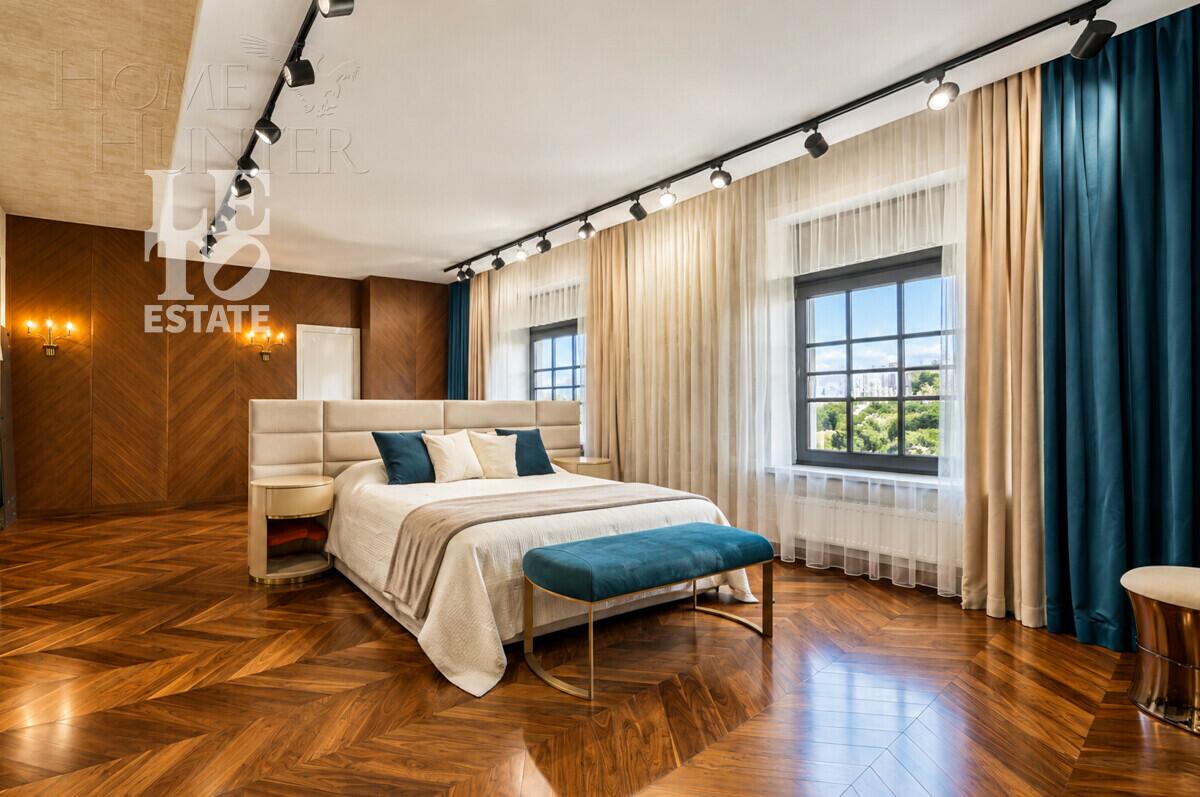 1-этажный коттедж 1 280 м² с отделкой