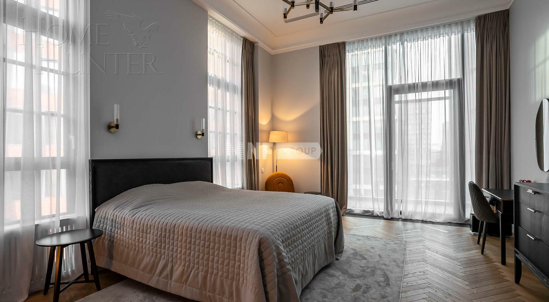 5-КОМН. КВАРТИРА С ОТДЕЛКОЙ 338 М² НА 4 ЭТАЖЕ