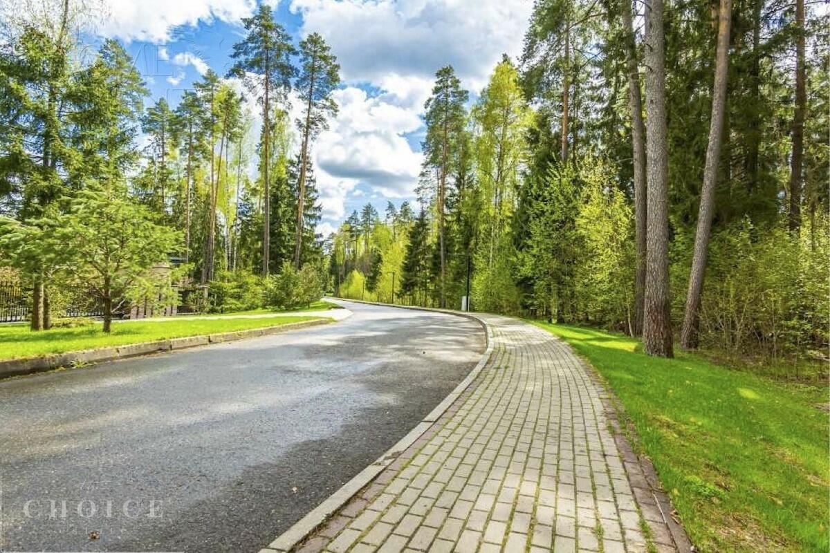 Участок 50 сот. в охраняемом поселке
