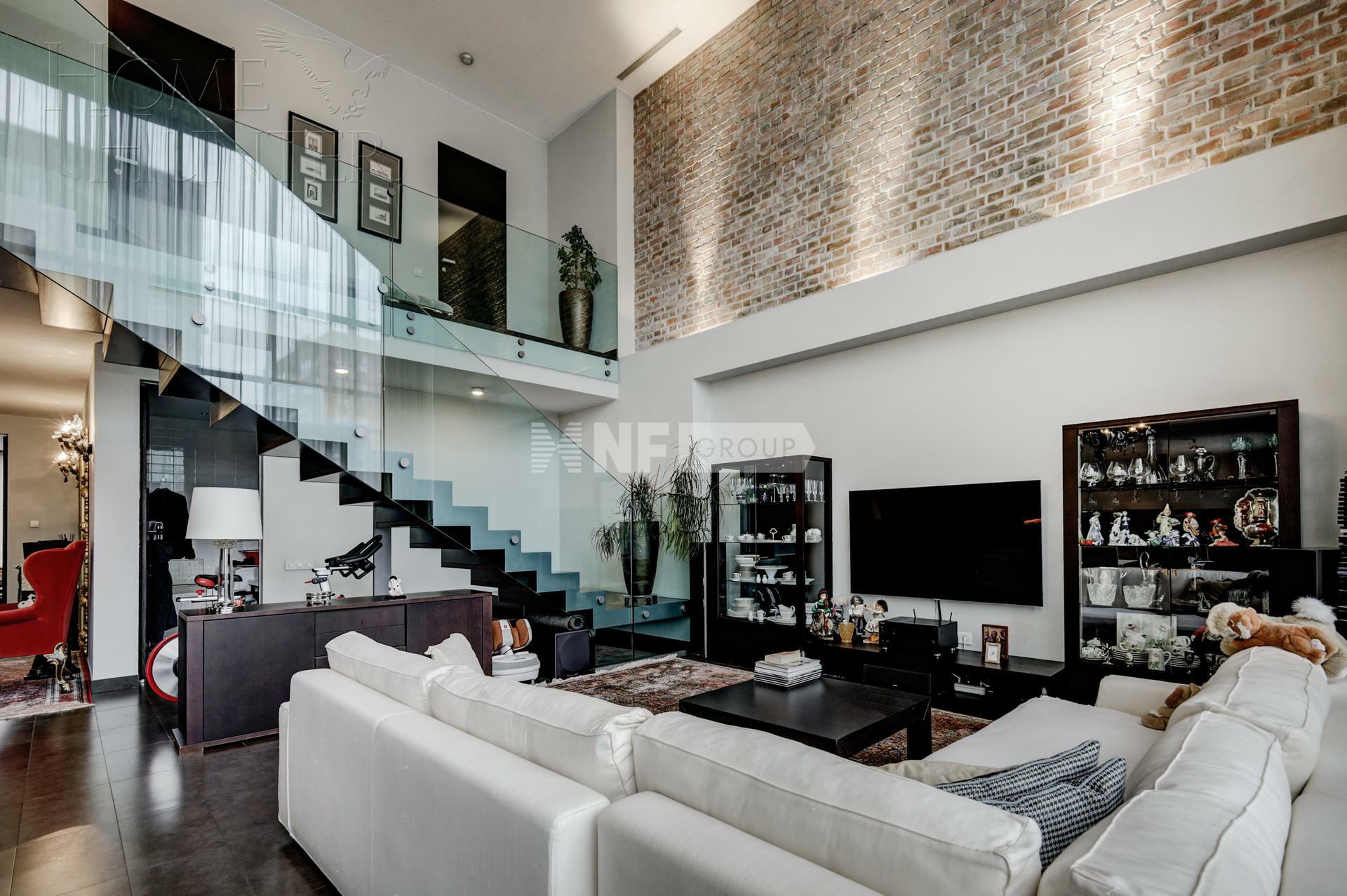 2-УРОВНЕВАЯ КВАРТИРА С ОТДЕЛКОЙ 246 М² НА 2 ЭТАЖЕ