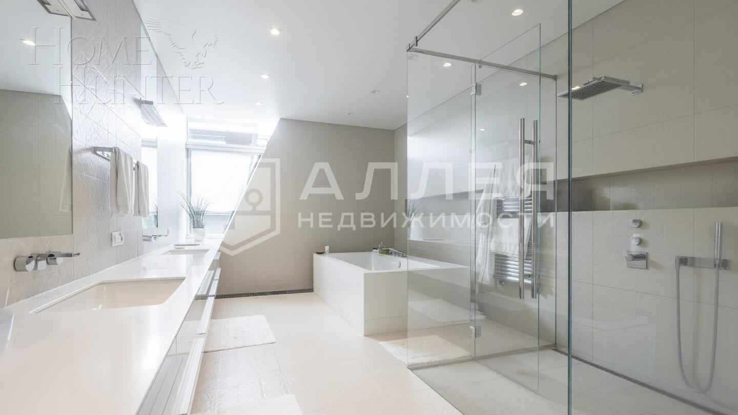 2-этажный коттедж 1 150 м² с отделкой