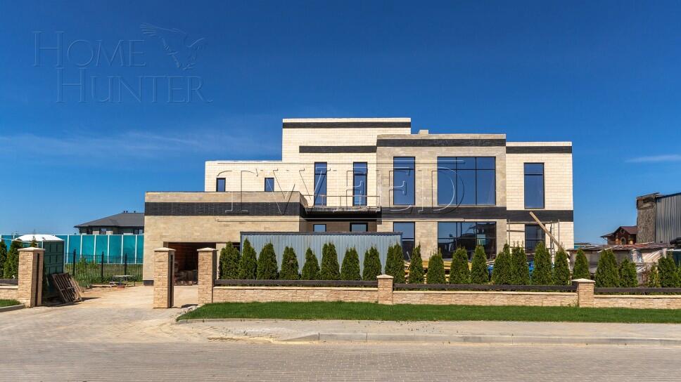 2-этажный коттедж 600 м² без отделки