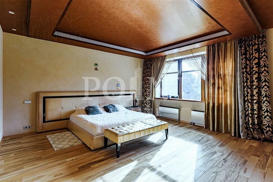 3-этажный коттедж 1 655 м² с отделкой