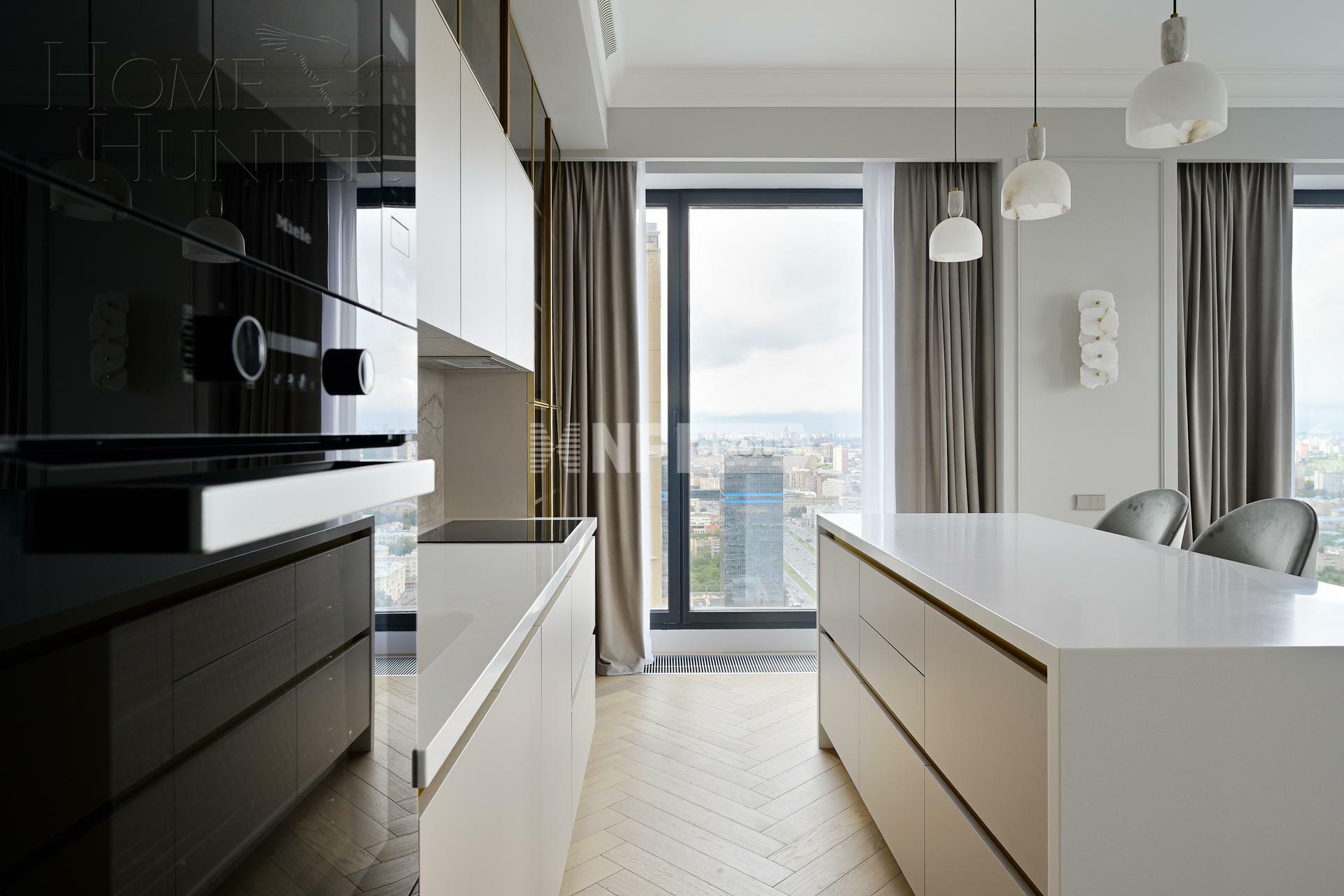 4-КОМН. КВАРТИРА С ОТДЕЛКОЙ 135 М² НА 35 ЭТАЖЕ