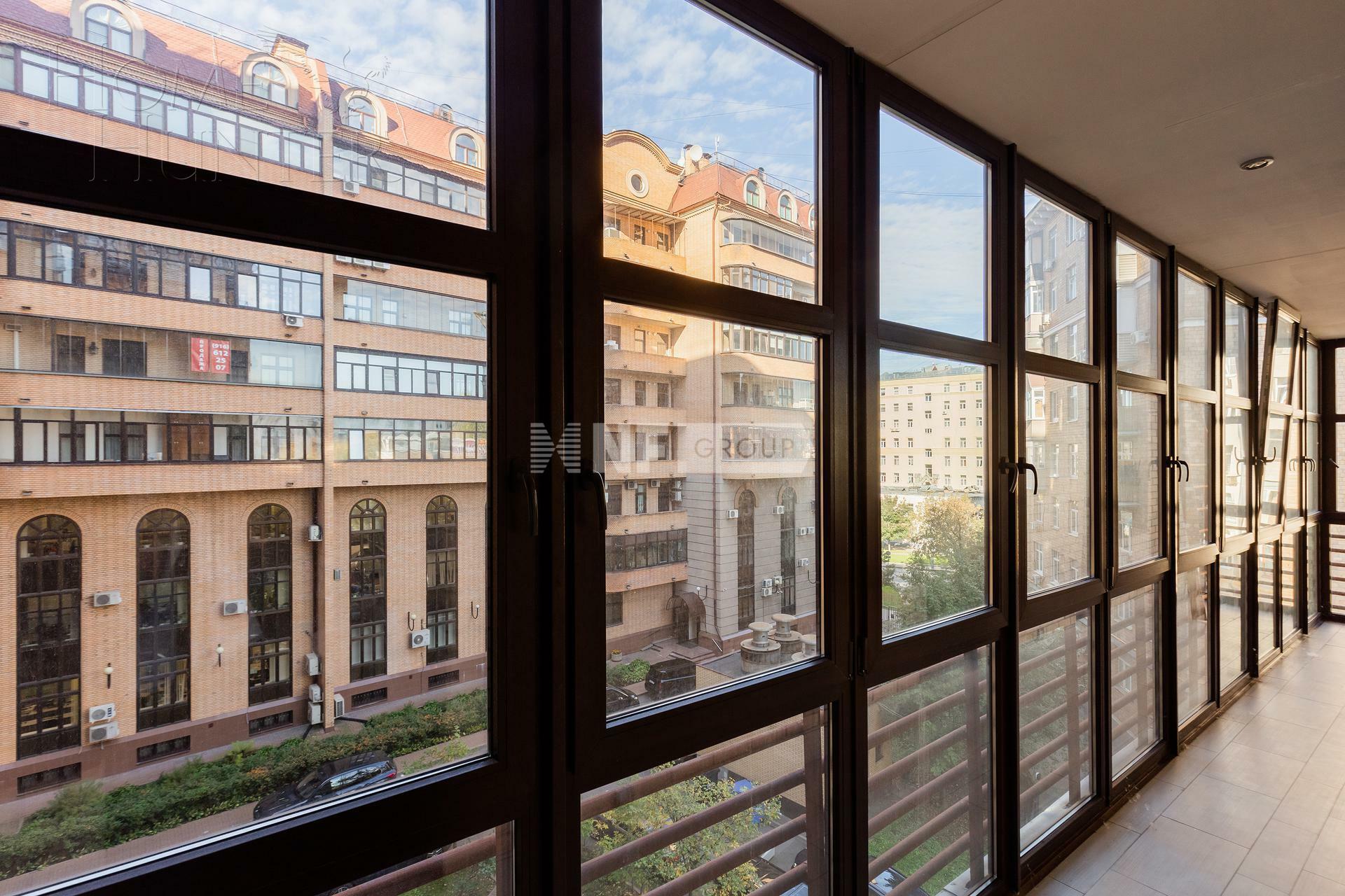 4-КОМН. КВАРТИРА С ОТДЕЛКОЙ 130.7 М² НА 4 ЭТАЖЕ