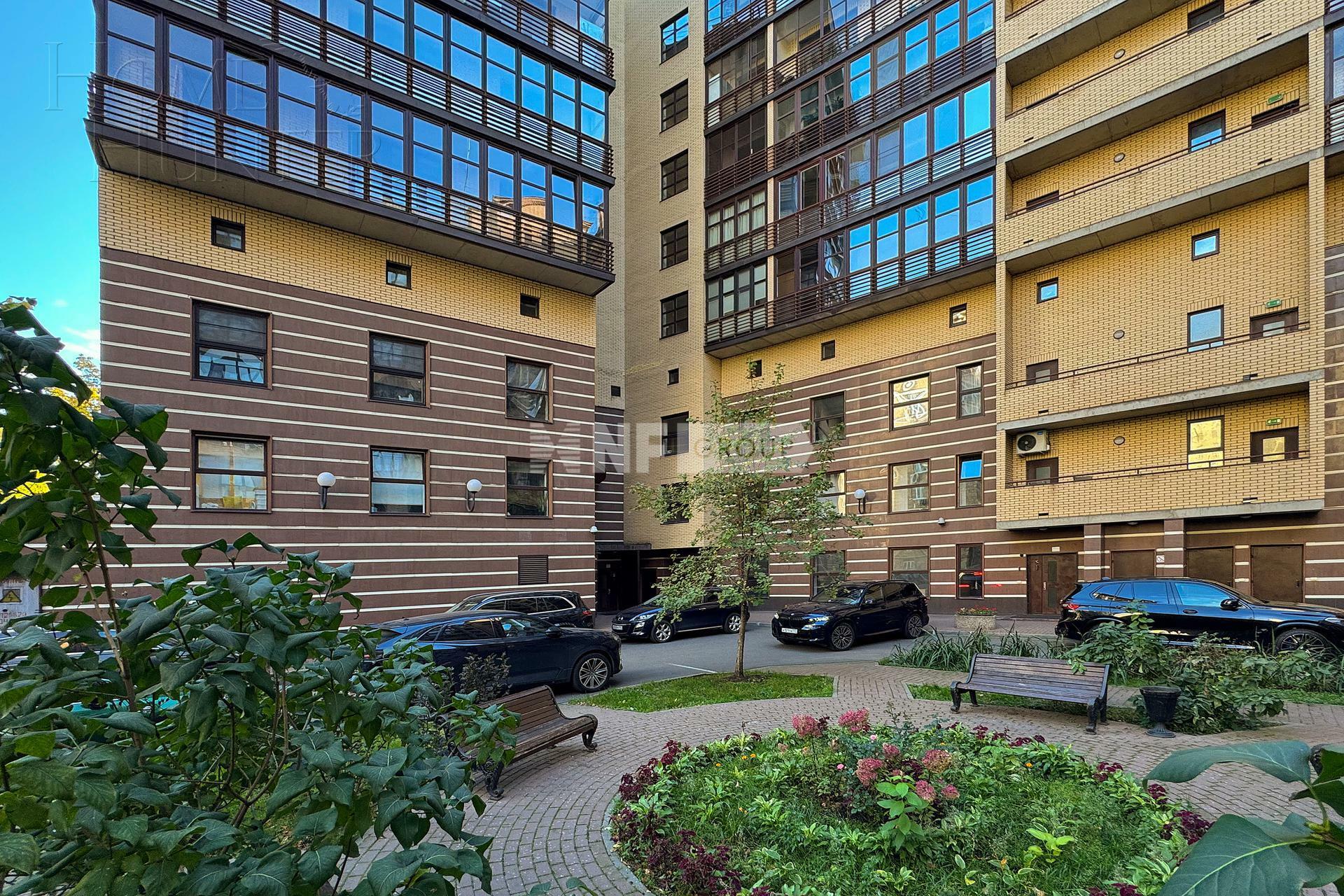 4-КОМН. КВАРТИРА С ОТДЕЛКОЙ 130.7 М² НА 4 ЭТАЖЕ