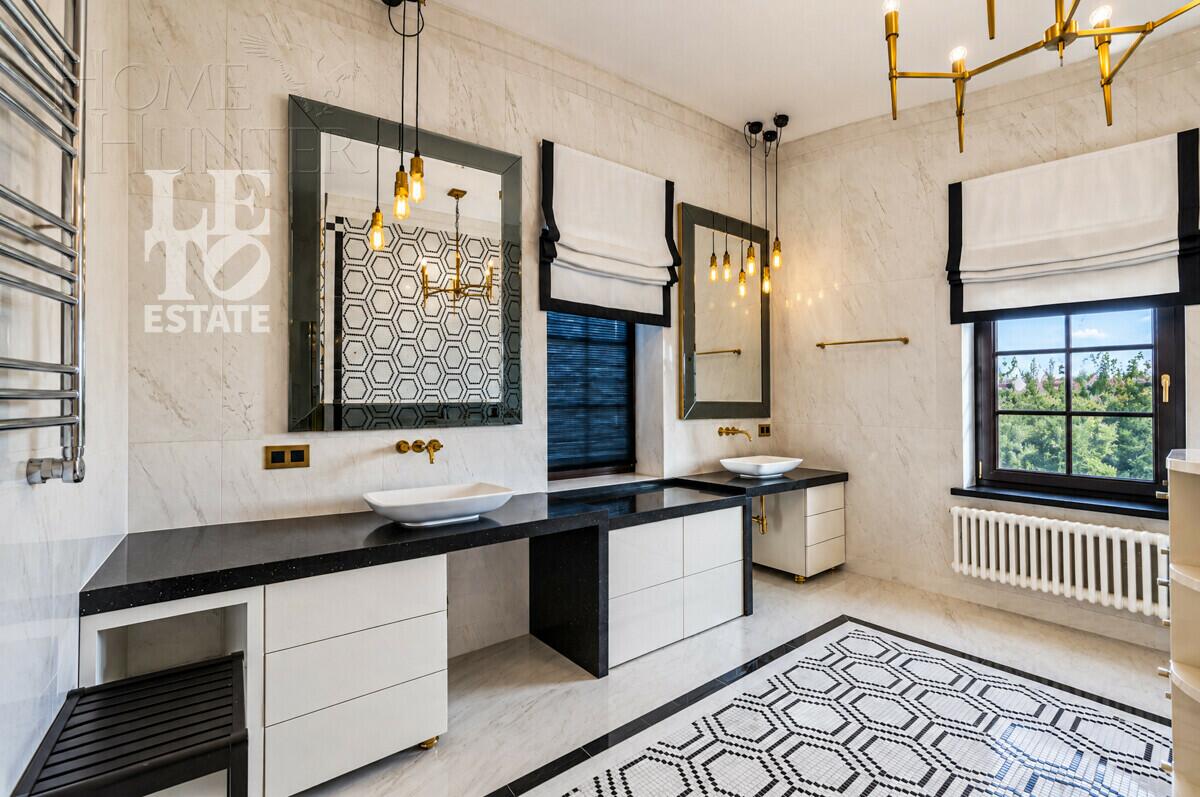 1-этажный коттедж 1 280 м² с отделкой