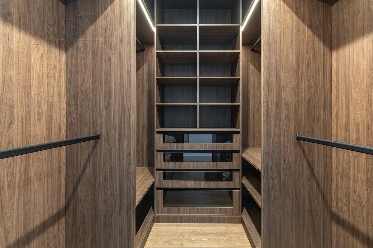 4-КОМН. КВАРТИРА С ОТДЕЛКОЙ 147.5 М² НА 22 ЭТАЖЕ