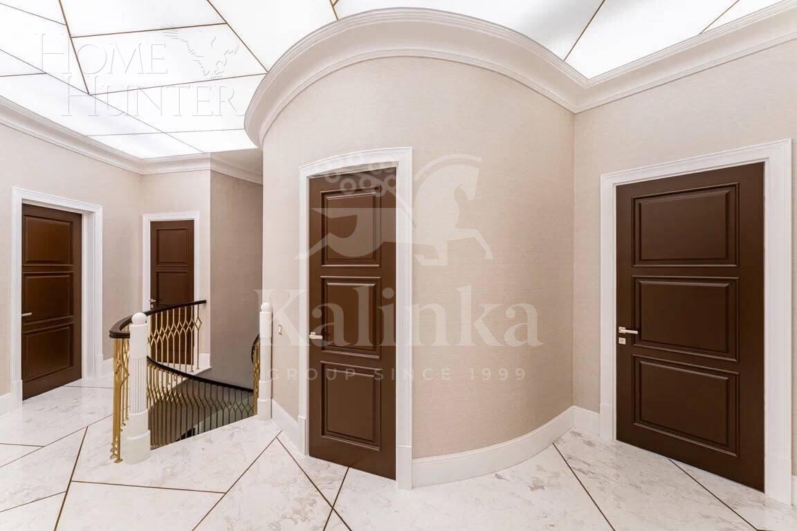 3-этажный коттедж 960 м² с отделкой