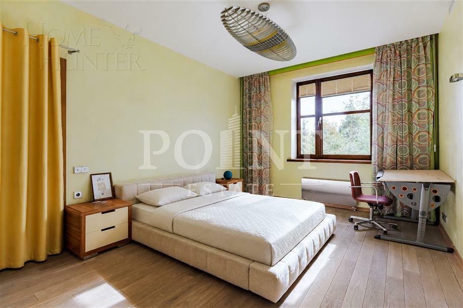 3-этажный коттедж 1 655 м² с отделкой