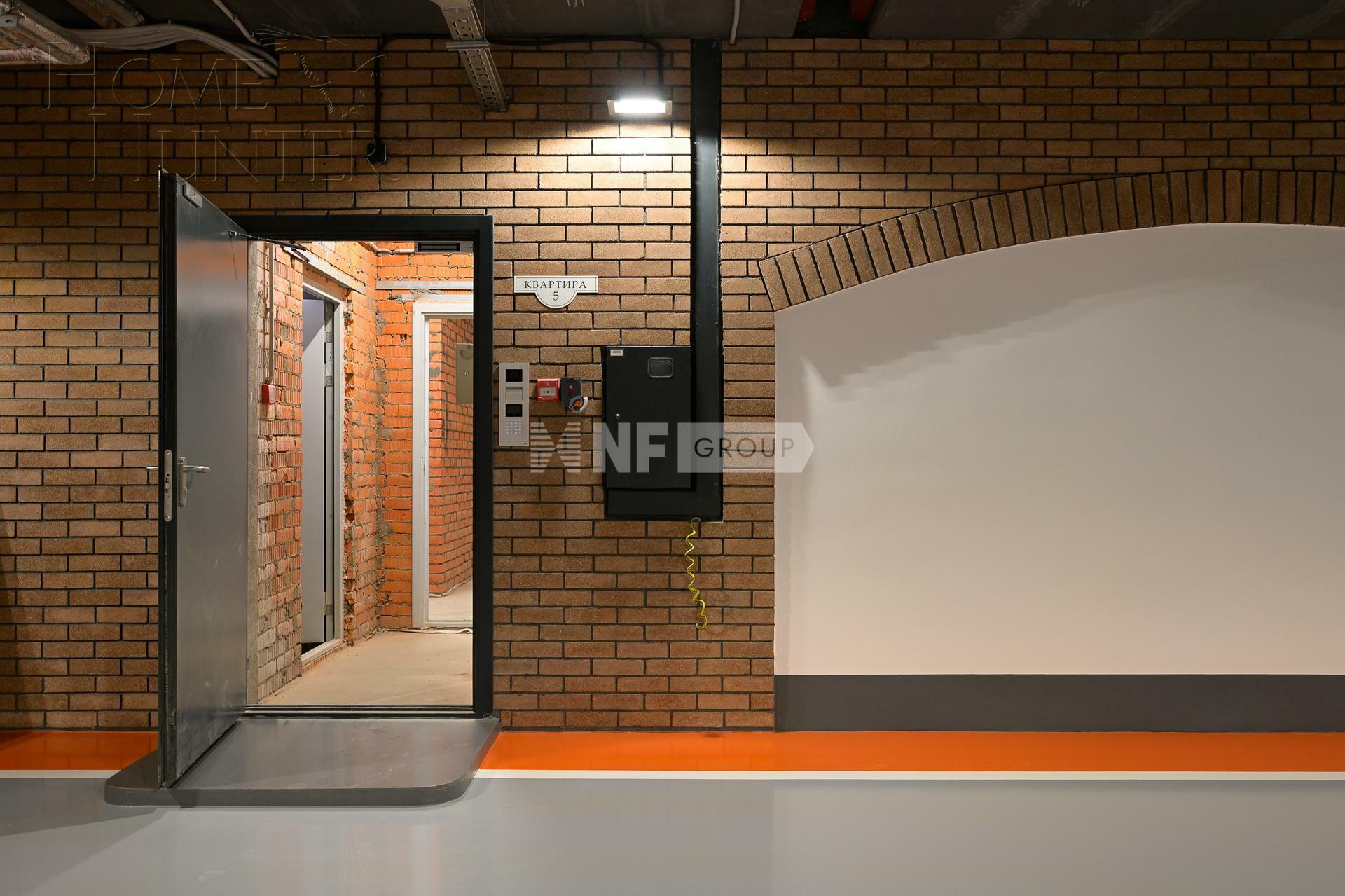 4-УРОВНЕВЫЙ ТАУНХАУС БЕЗ ОТДЕЛКИ 590 М² НА 1 ЭТАЖЕ