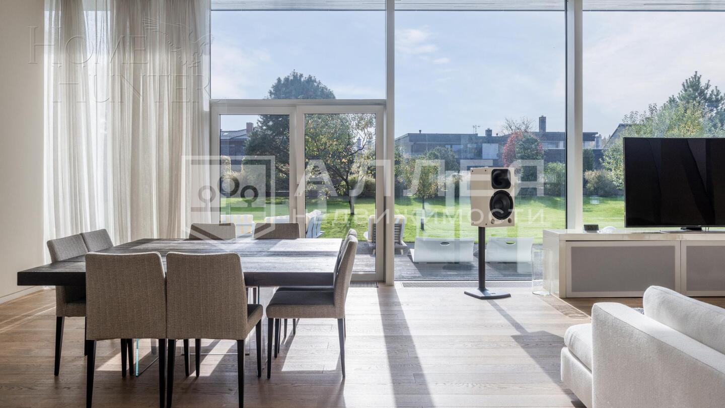 2-этажный коттедж 1 150 м² с отделкой