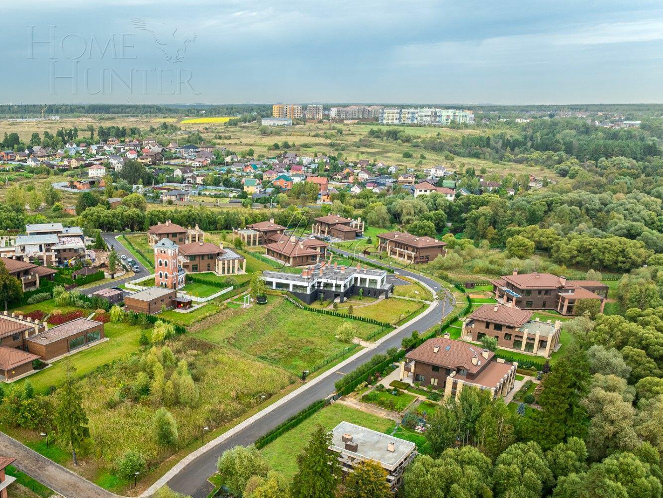 2-этажный коттедж 940 м² без отделки