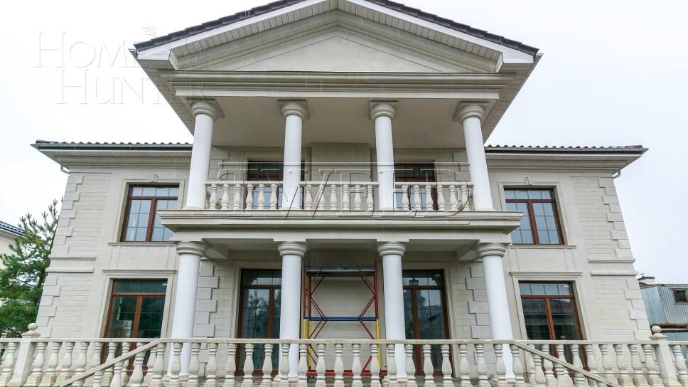 2-этажный коттедж 450 м² без отделки