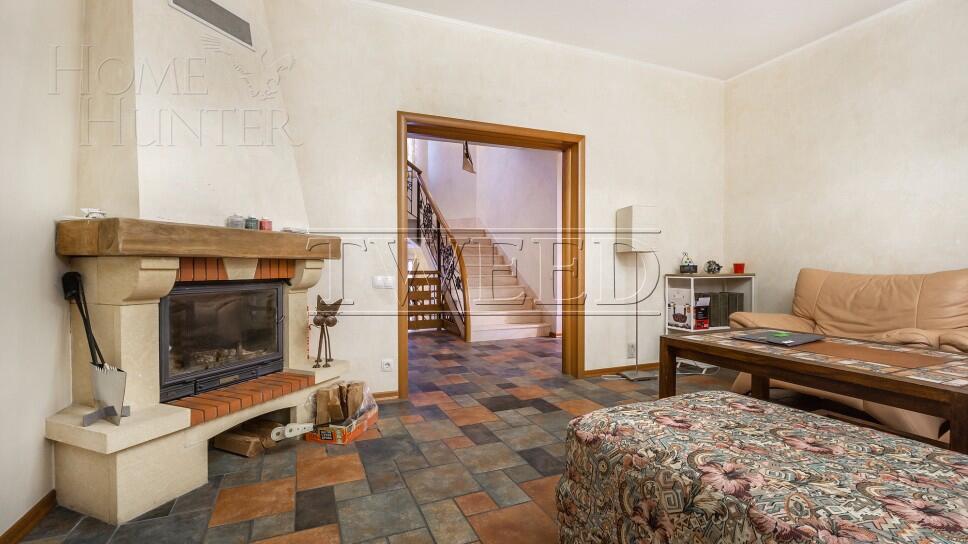 4-этажный коттедж 590 м² с отделкой