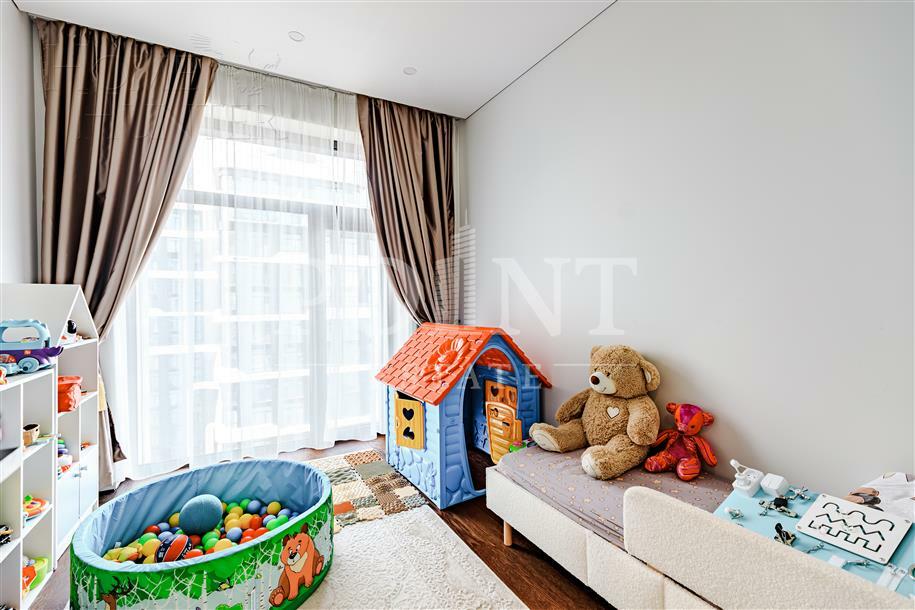 3-КОМН. КВАРТИРА С ОТДЕЛКОЙ 67.4 М² НА 18 ЭТАЖЕ