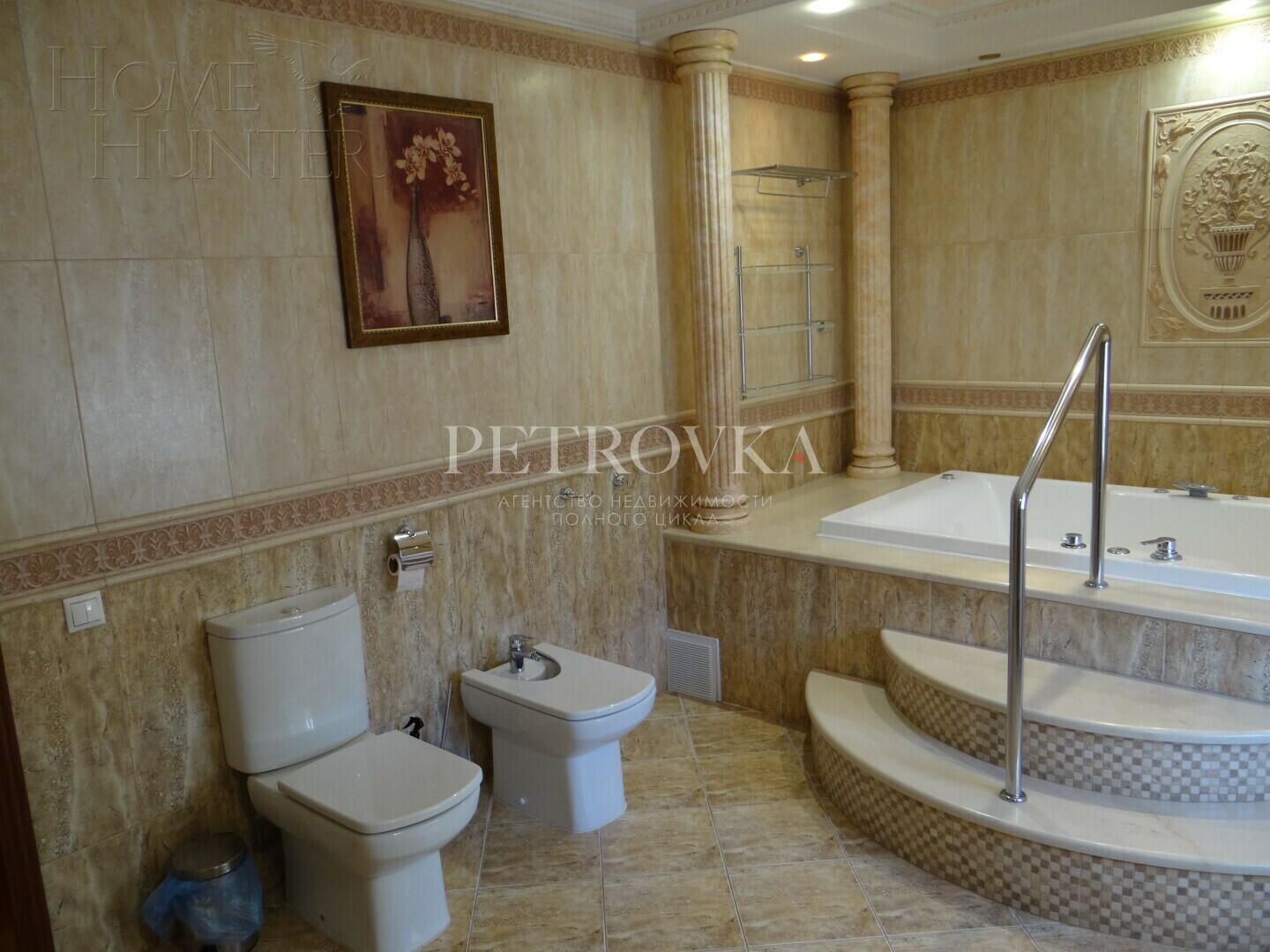1-этажный коттедж 1 014 м² с отделкой
