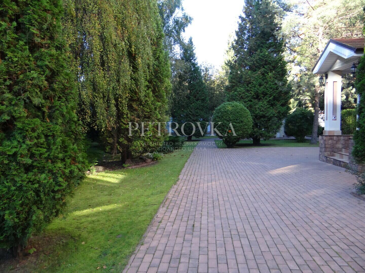 1-этажный коттедж 1 014 м² с отделкой