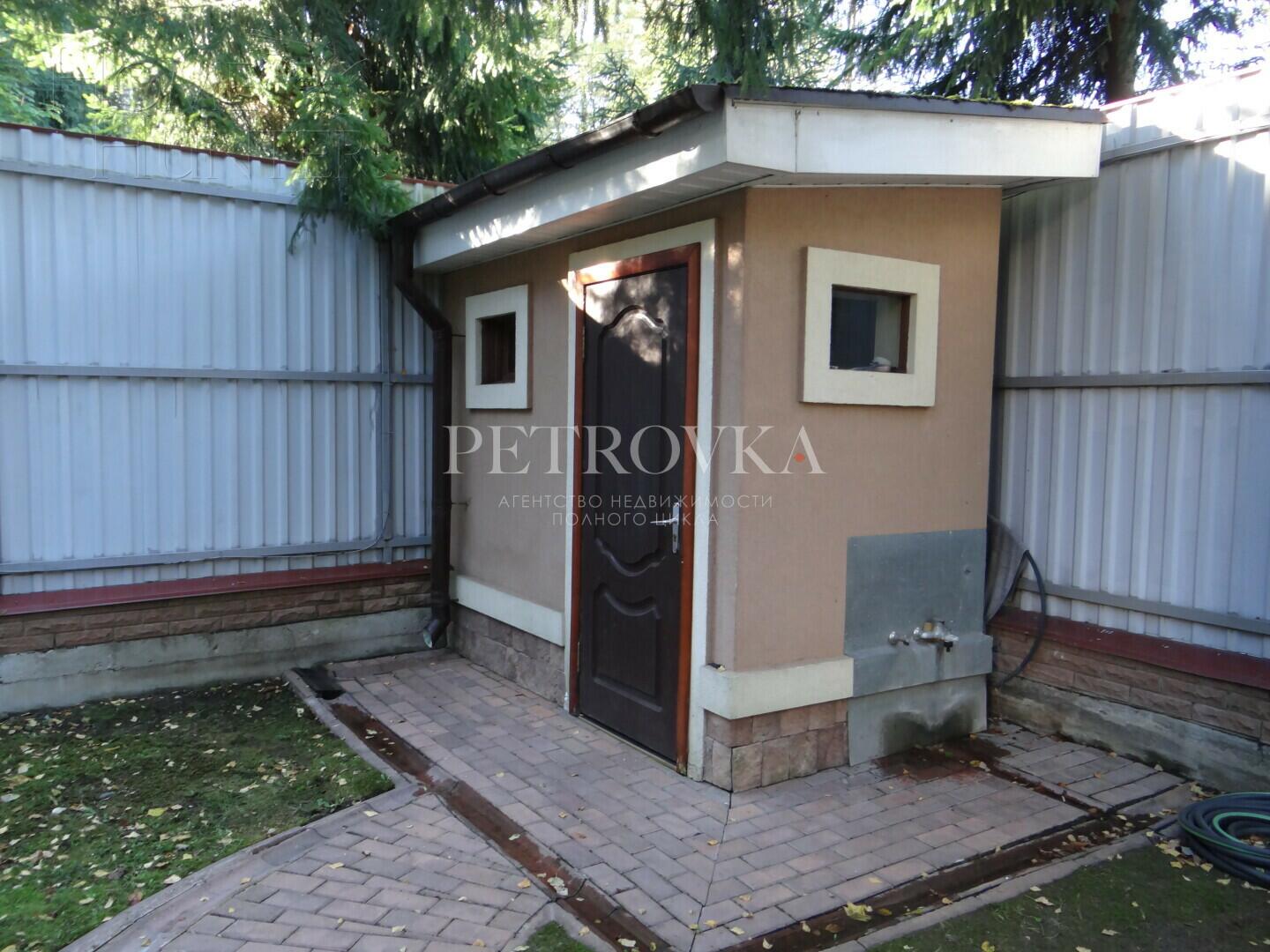 1-этажный коттедж 1 014 м² с отделкой