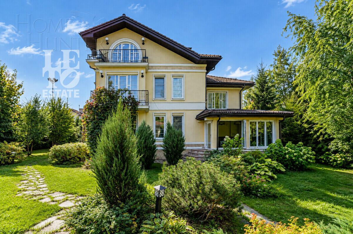 1-этажный коттедж 470 м² с отделкой