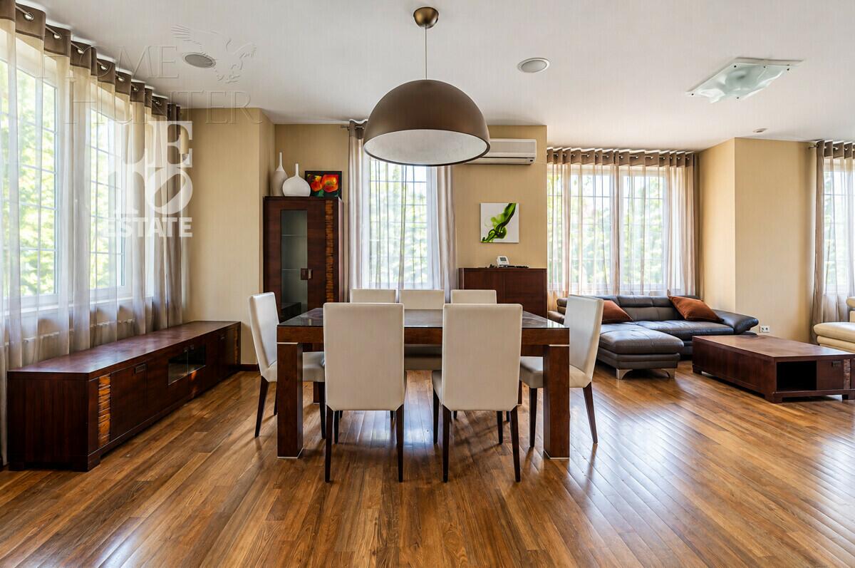 1-этажный коттедж 470 м² с отделкой