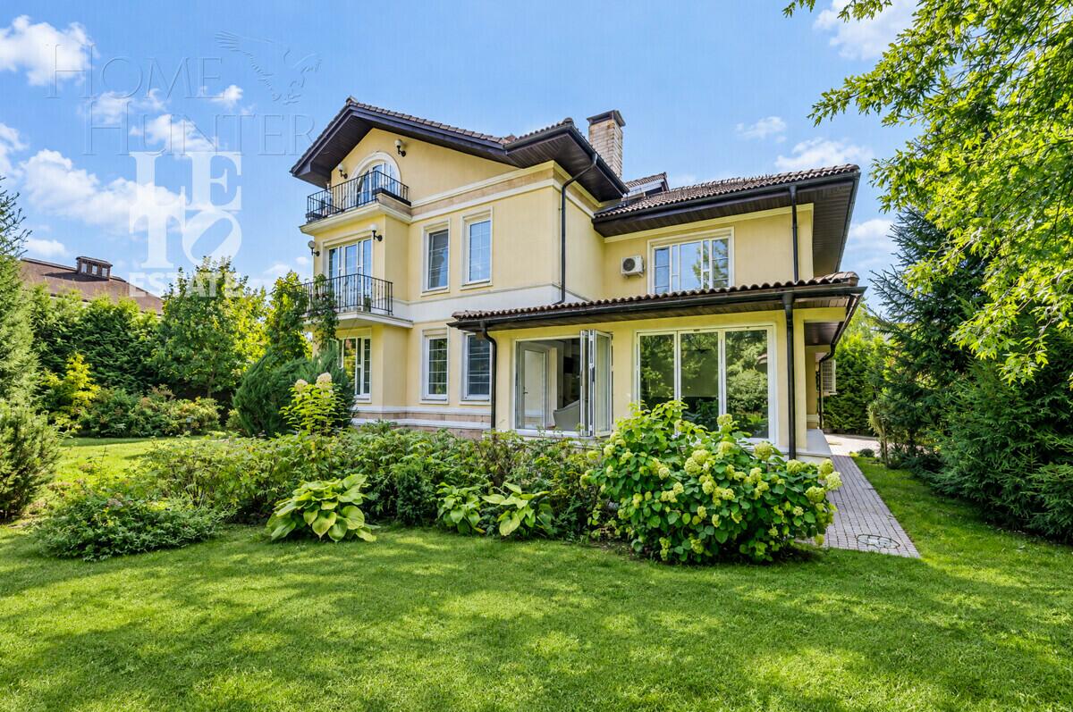 1-этажный коттедж 470 м² с отделкой