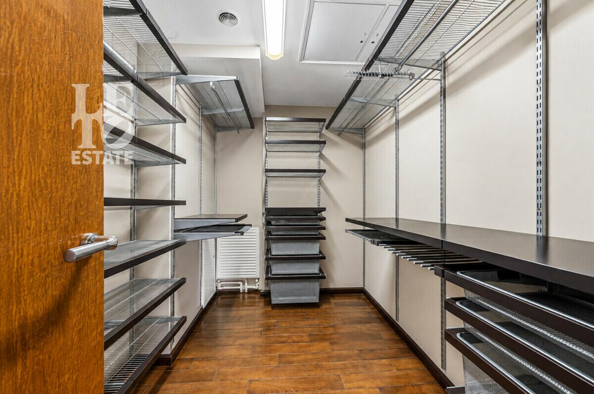 1-этажный коттедж 470 м² с отделкой