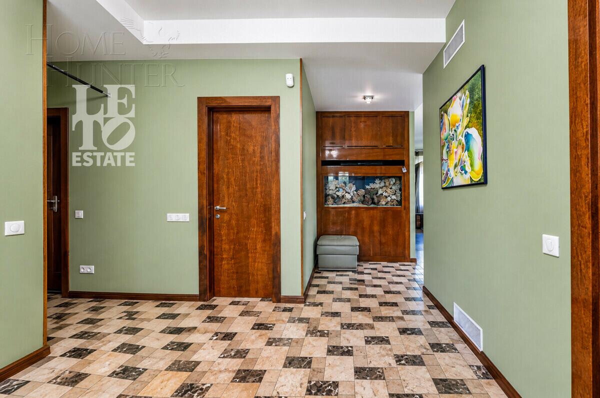 1-этажный коттедж 470 м² с отделкой