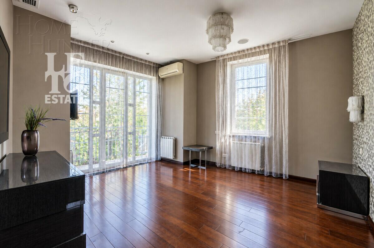1-этажный коттедж 470 м² с отделкой