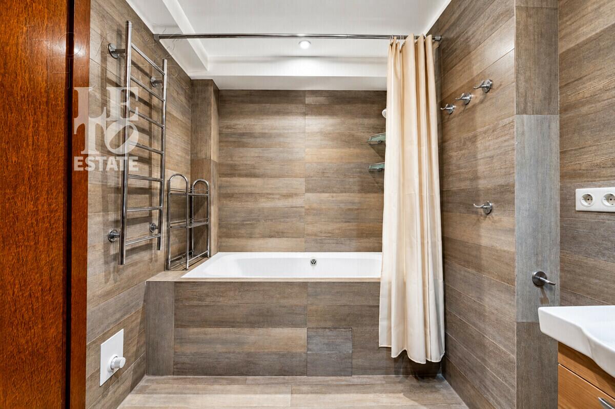 1-этажный коттедж 470 м² с отделкой