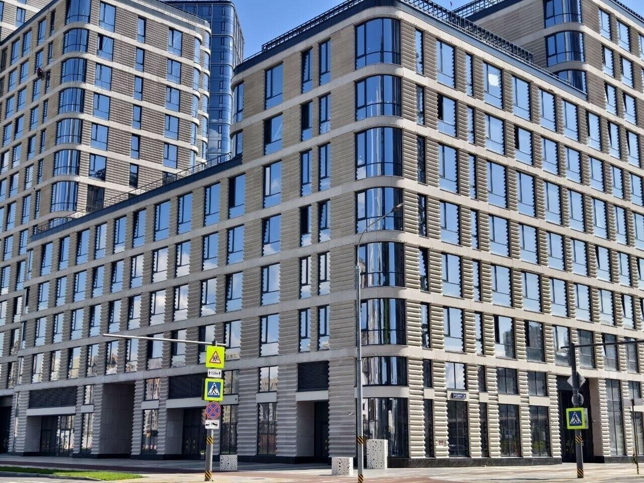 4-КОМН. КВАРТИРА БЕЗ ОТДЕЛКИ 115.8 М² НА 4 ЭТАЖЕ