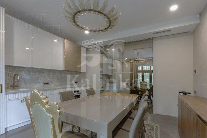 4-КОМН. КВАРТИРА С ОТДЕЛКОЙ 140.2 М² НА 2 ЭТАЖЕ