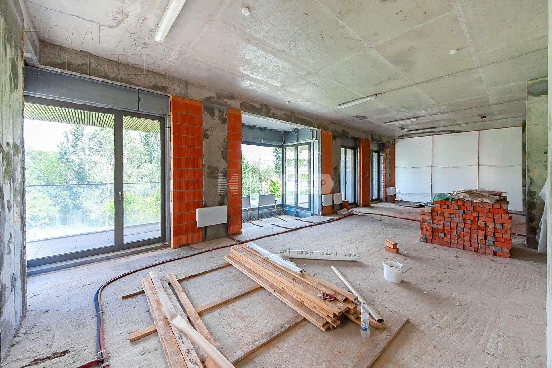 4-КОМН. КВАРТИРА БЕЗ ОТДЕЛКИ 240.8 М² НА 2 ЭТАЖЕ
