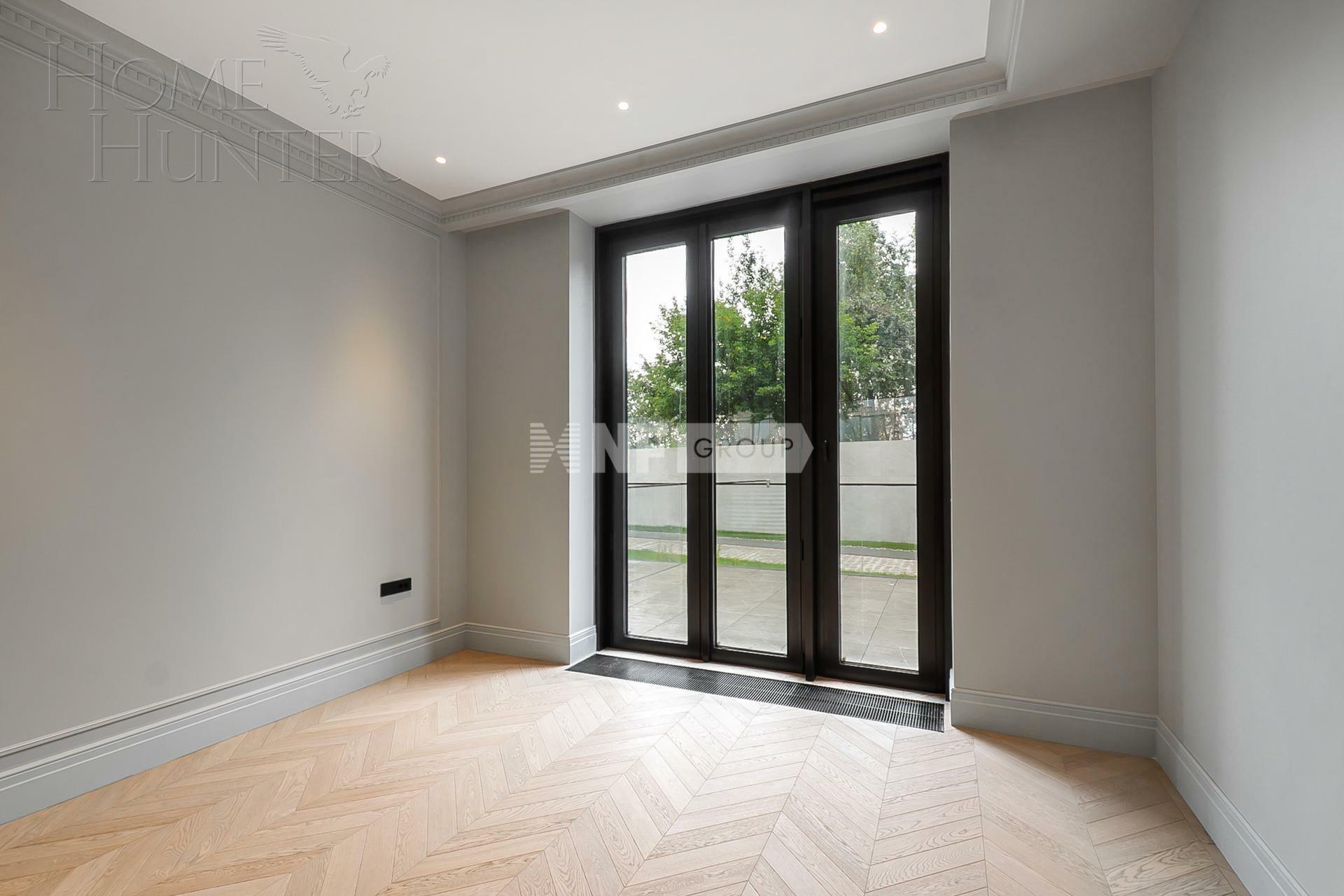 4-КОМН. КВАРТИРА С ОТДЕЛКОЙ 150 М² НА 1 ЭТАЖЕ