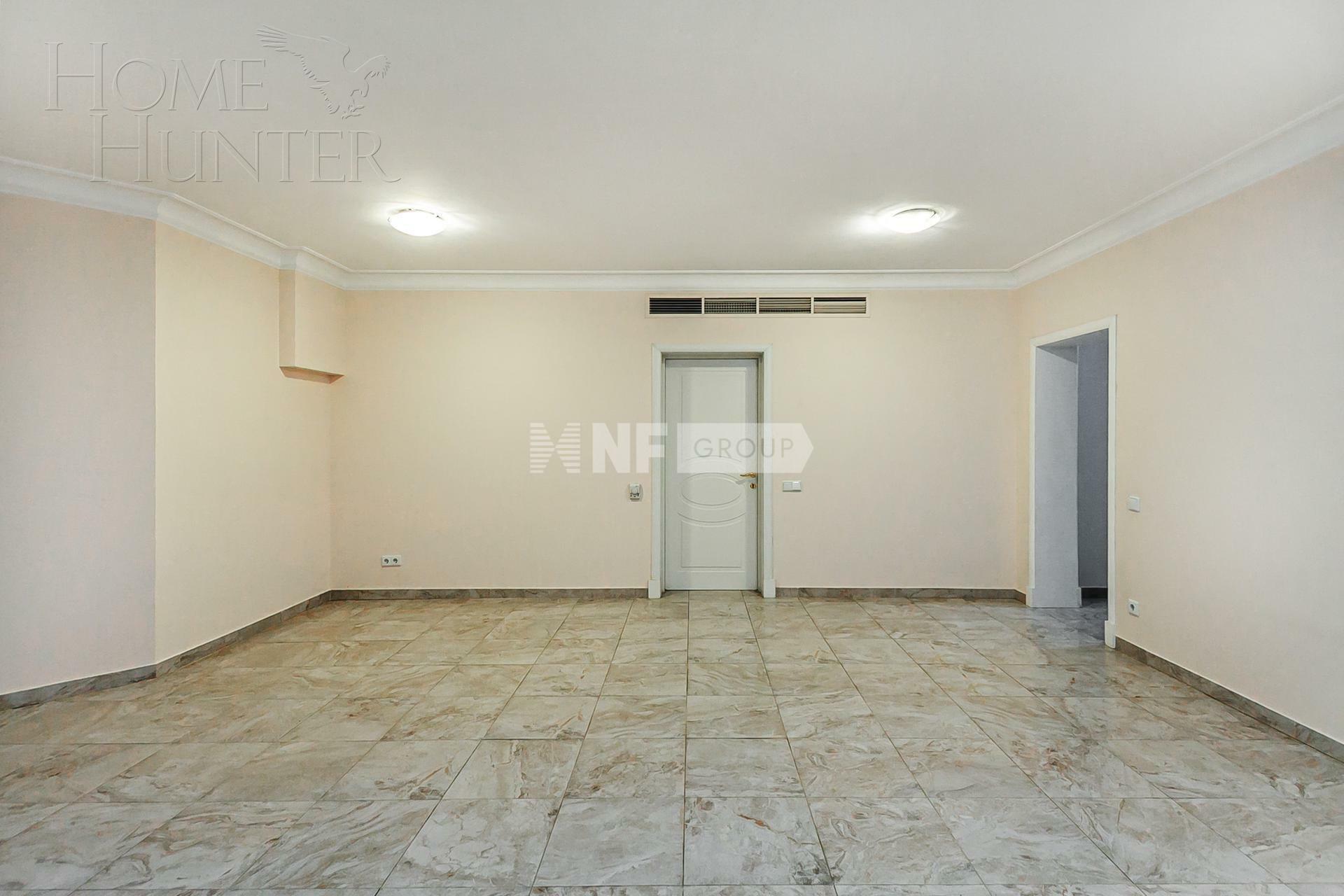 4-УРОВНЕВЫЙ ТАУНХАУС С ОТДЕЛКОЙ 450 М² НА 1 ЭТАЖЕ