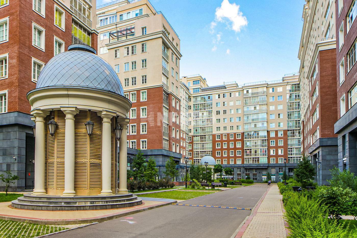 3-КОМН. ПЕНТХАУС С ОТДЕЛКОЙ 210 М² НА 10 ЭТАЖЕ