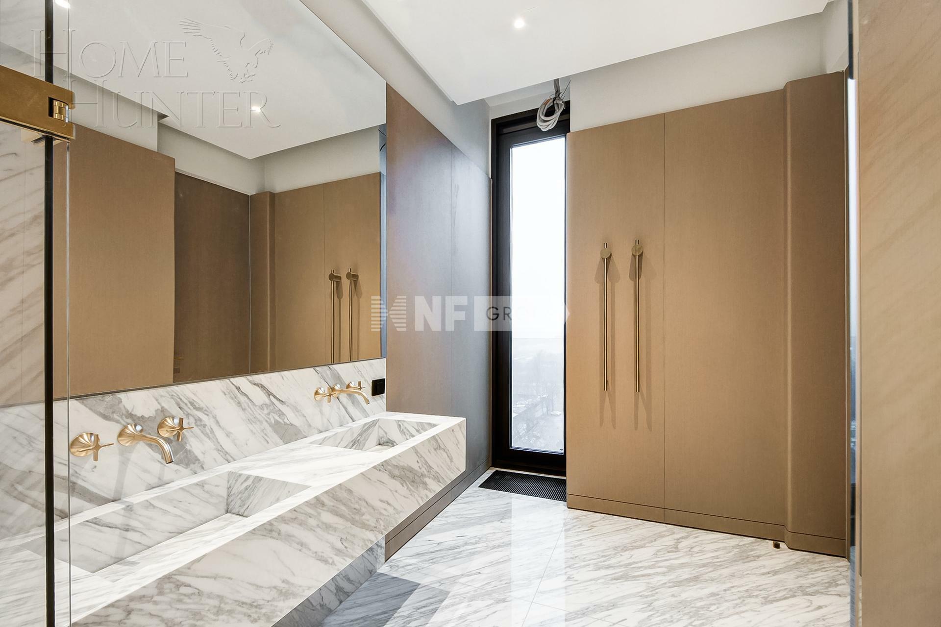 6-КОМН. ПЕНТХАУС С ОТДЕЛКОЙ 265.78 М² НА 13 ЭТАЖЕ