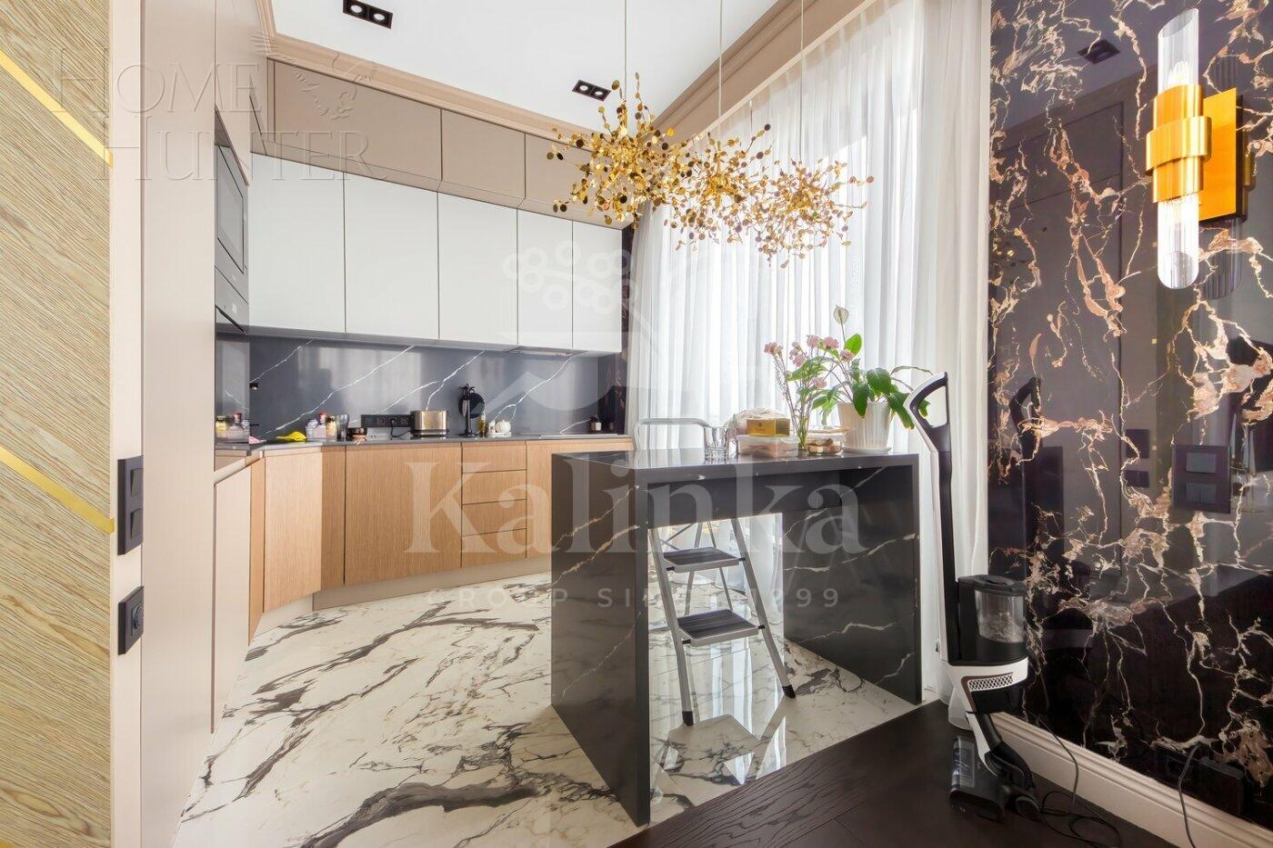4-КОМН. КВАРТИРА С ОТДЕЛКОЙ 112.8 М² НА 15 ЭТАЖЕ