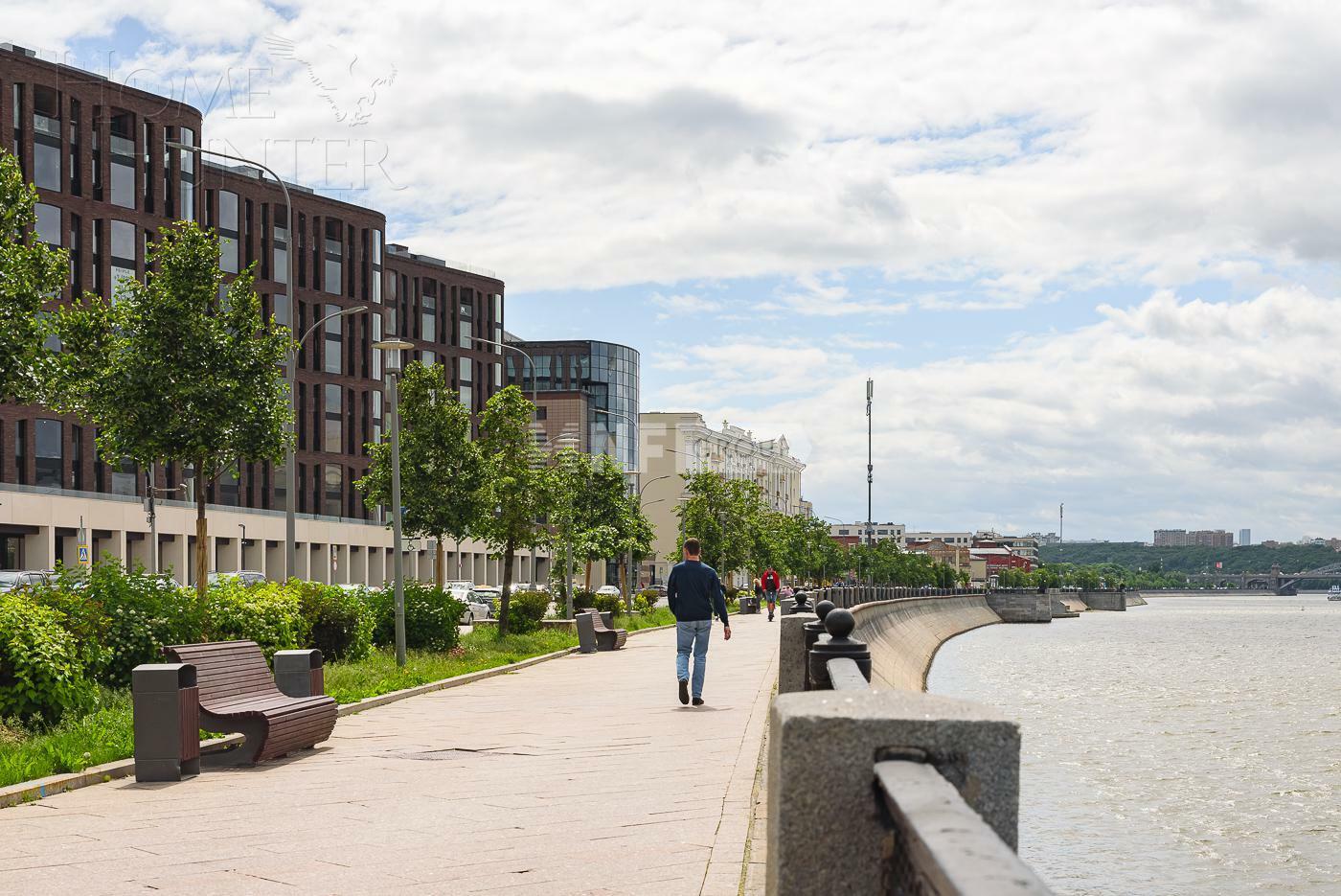 4-КОМН. КВАРТИРА БЕЗ ОТДЕЛКИ 130 М² НА 3 ЭТАЖЕ