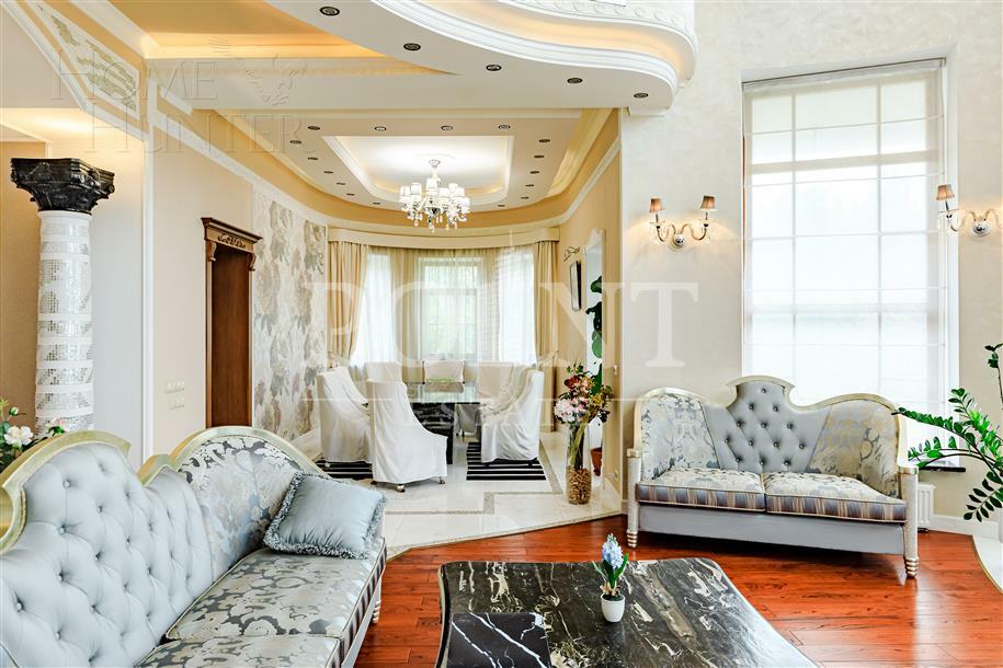 КОТТЕДЖ 1 300 м² с отделкой