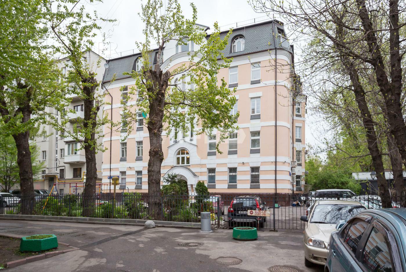 2-УРОВНЕВЫЙ ПЕНТХАУС С ОТДЕЛКОЙ 385 М² НА 4 ЭТАЖЕ