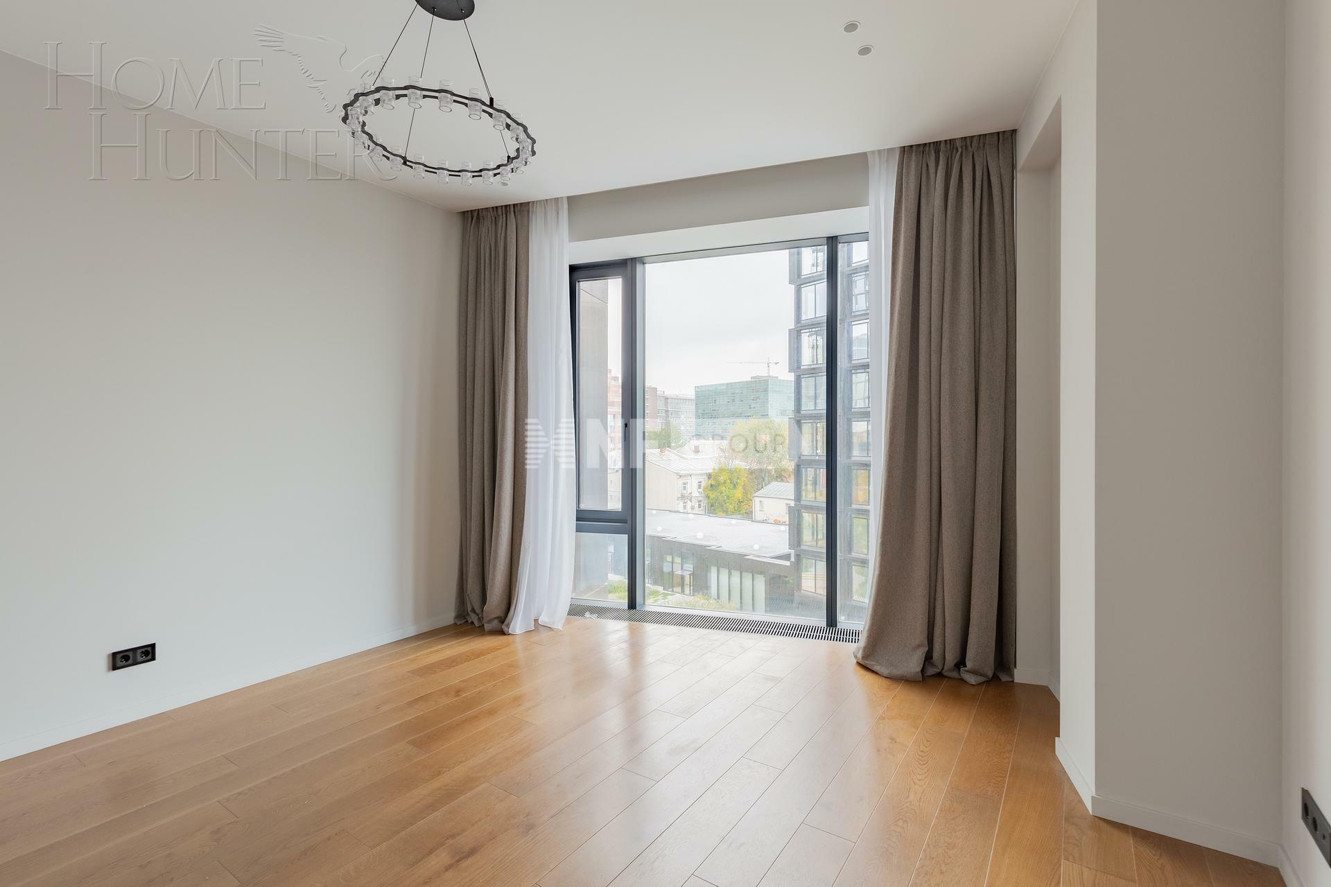 4-КОМН. КВАРТИРА С ОТДЕЛКОЙ 122.4 М² НА 5 ЭТАЖЕ