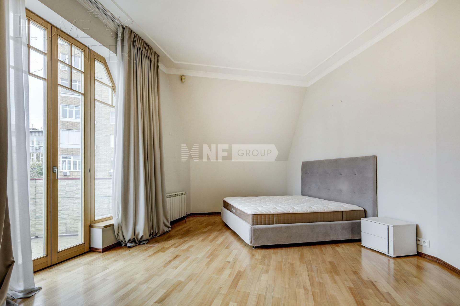 4-КОМН. КВАРТИРА С ОТДЕЛКОЙ 193 М² НА 4 ЭТАЖЕ