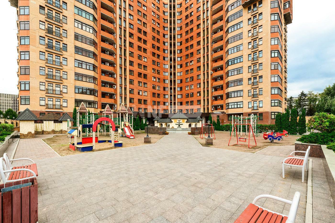 2-УРОВНЕВЫЙ ПЕНТХАУС С ОТДЕЛКОЙ 256.1 М² НА 17 ЭТАЖЕ