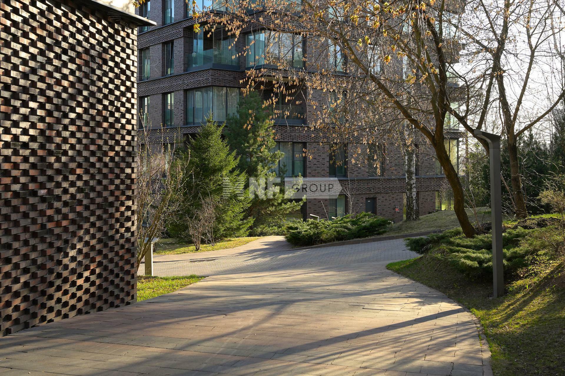 3-КОМН. КВАРТИРА С ОТДЕЛКОЙ 79 М² НА 3 ЭТАЖЕ