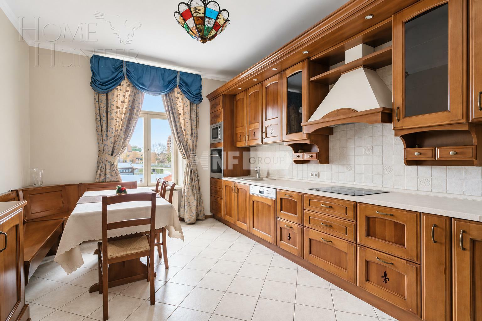 2-УРОВНЕВАЯ КВАРТИРА С ОТДЕЛКОЙ 250 М² НА 6 ЭТАЖЕ