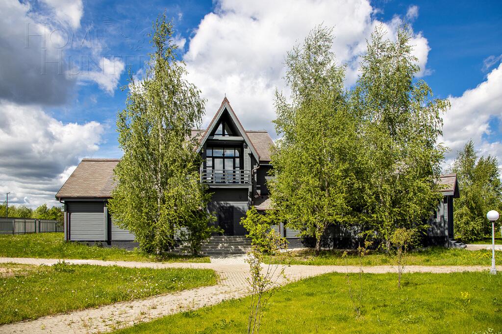 2-этажный коттедж 400 м² с отделкой